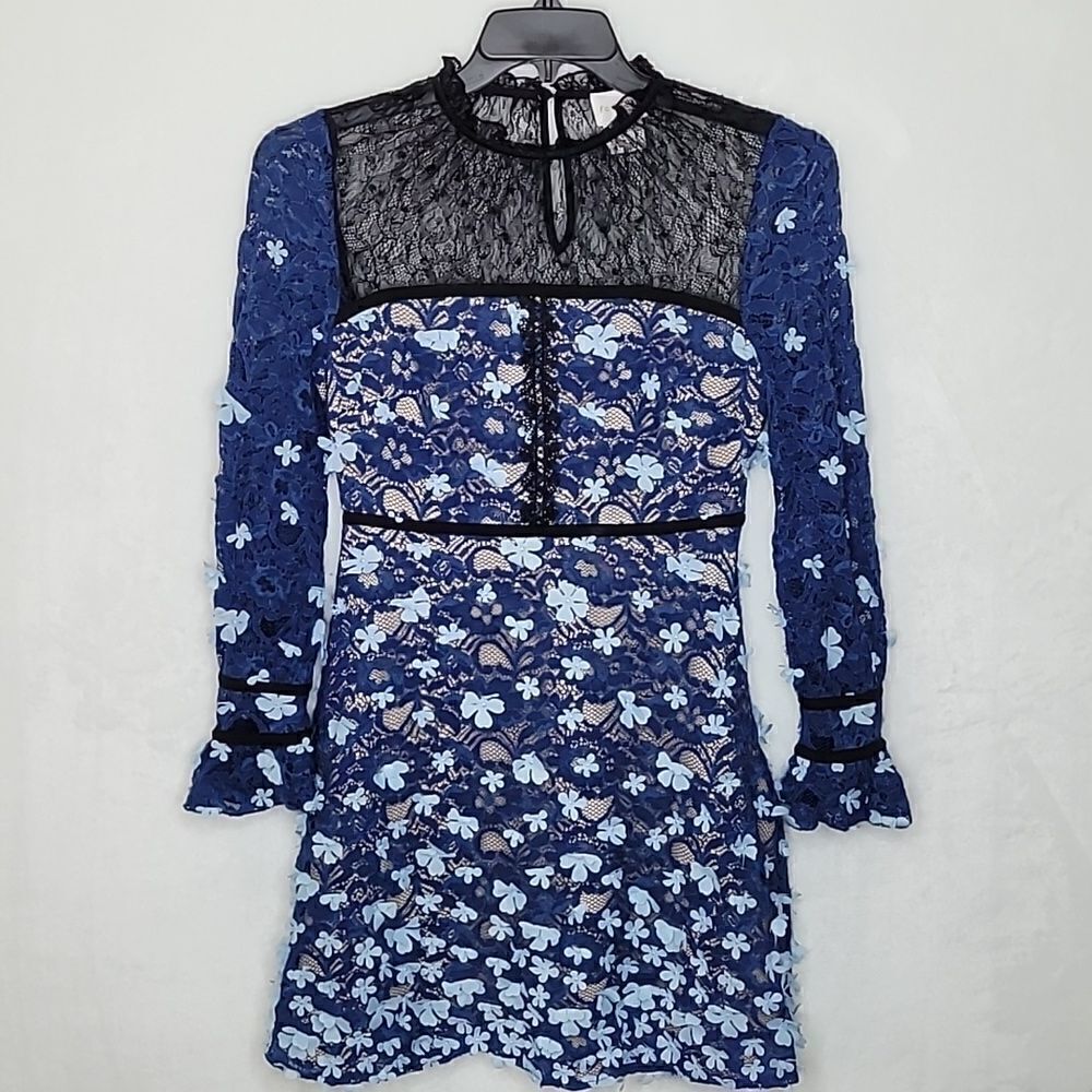 ‎FOXIE DOX Felicia 3D Flowers Long Sleeve Dress Size 4